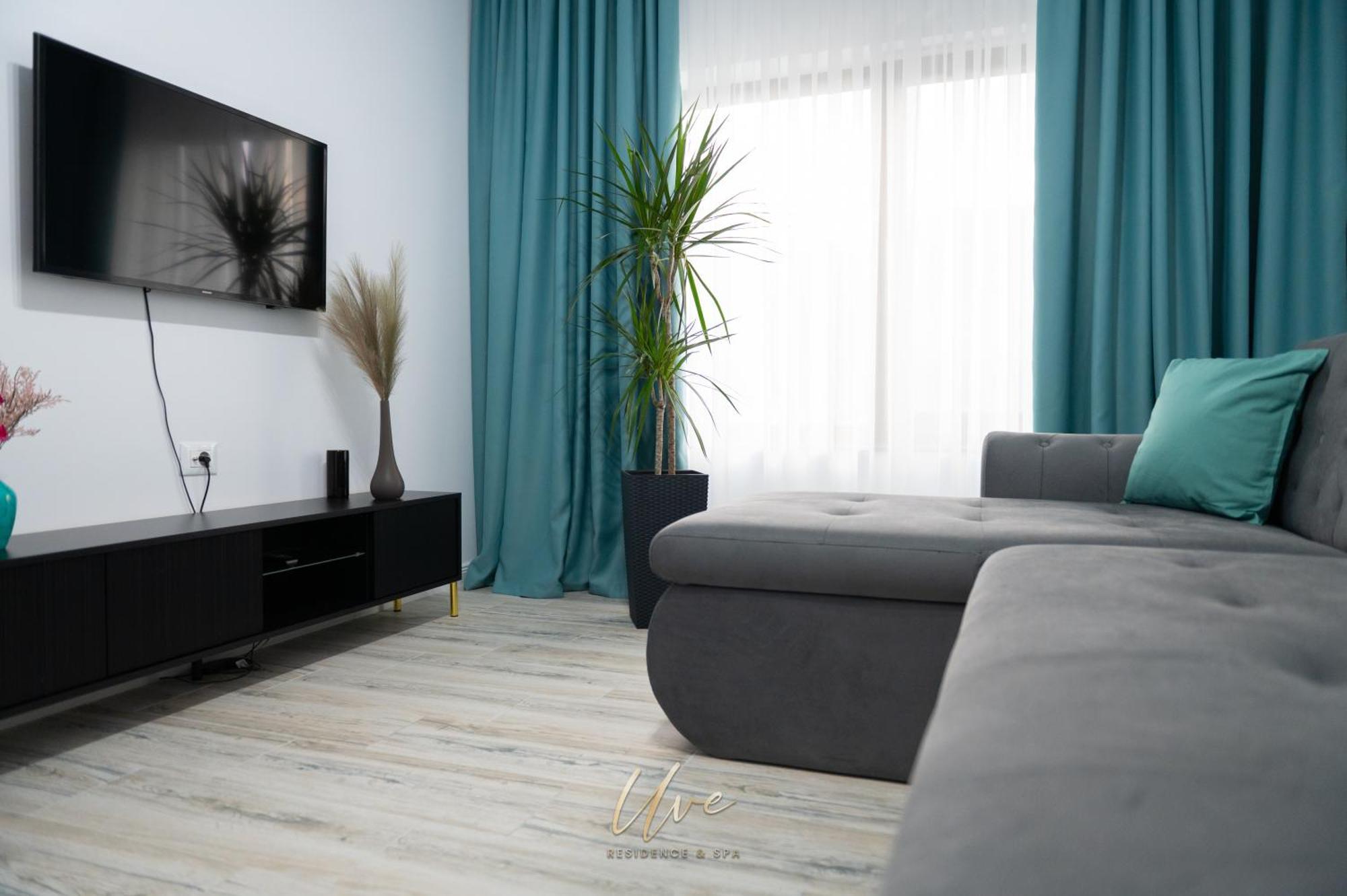 Uve Residence & Spa Пьятра-Нямц Экстерьер фото