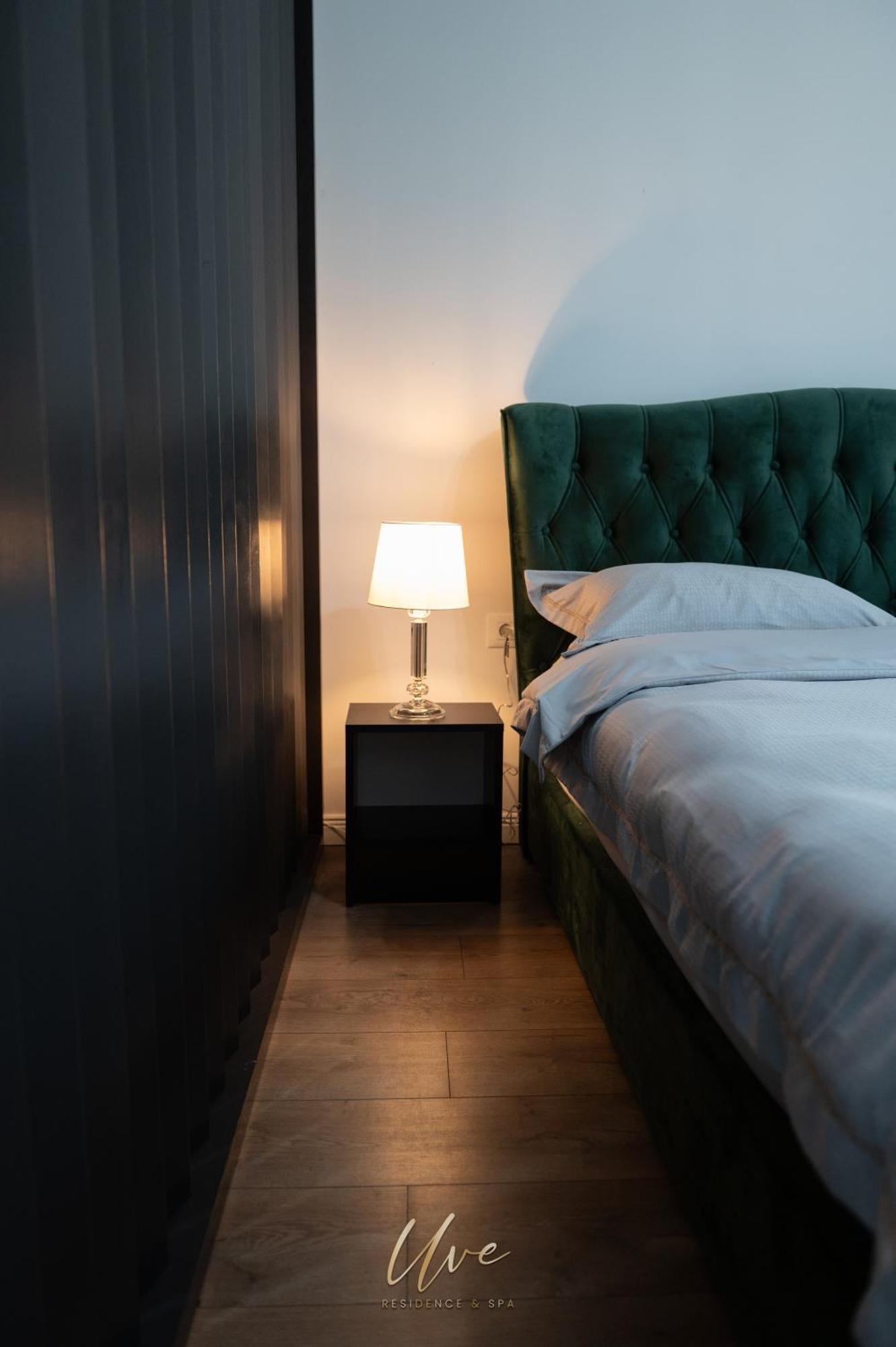 Uve Residence & Spa Пьятра-Нямц Экстерьер фото