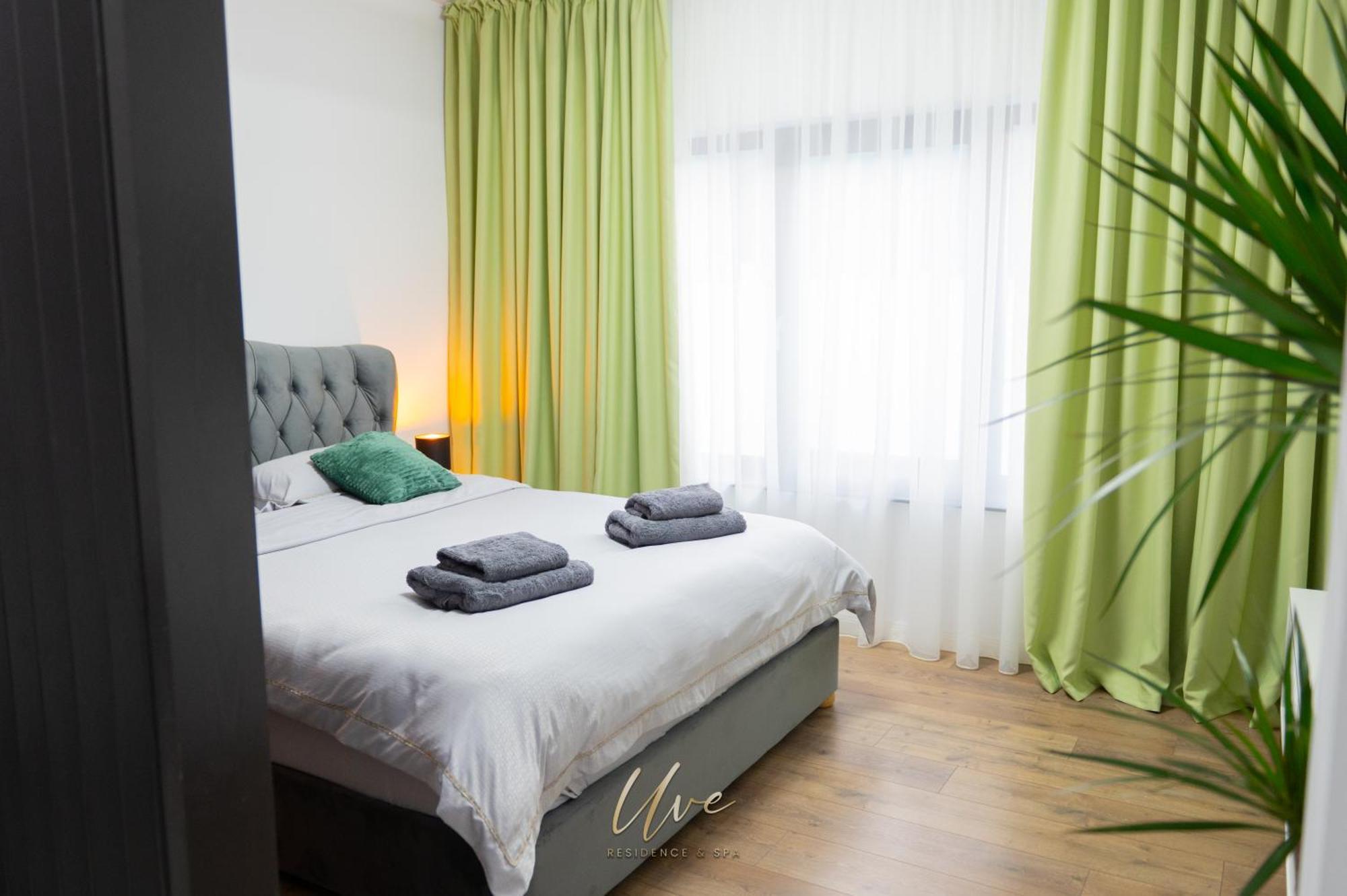 Uve Residence & Spa Пьятра-Нямц Экстерьер фото